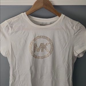 Michael Kora white t-shirt